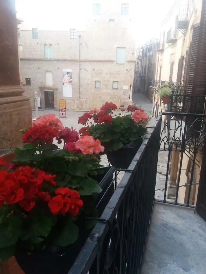 شقة Loft I Vespri باليرمو